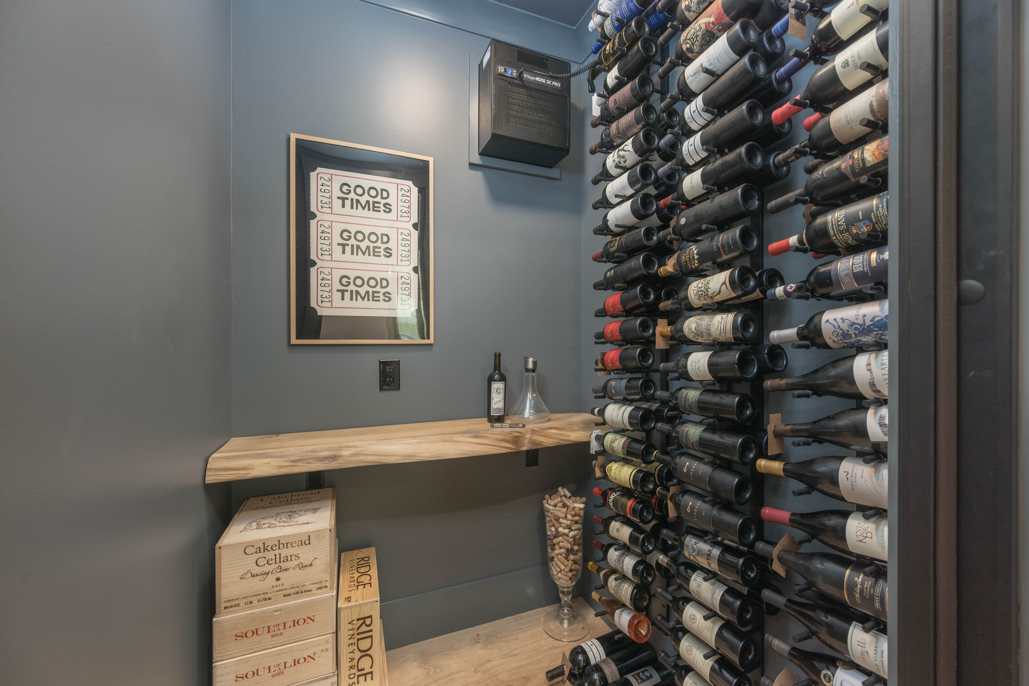 1041 Holt's Ferry image 41